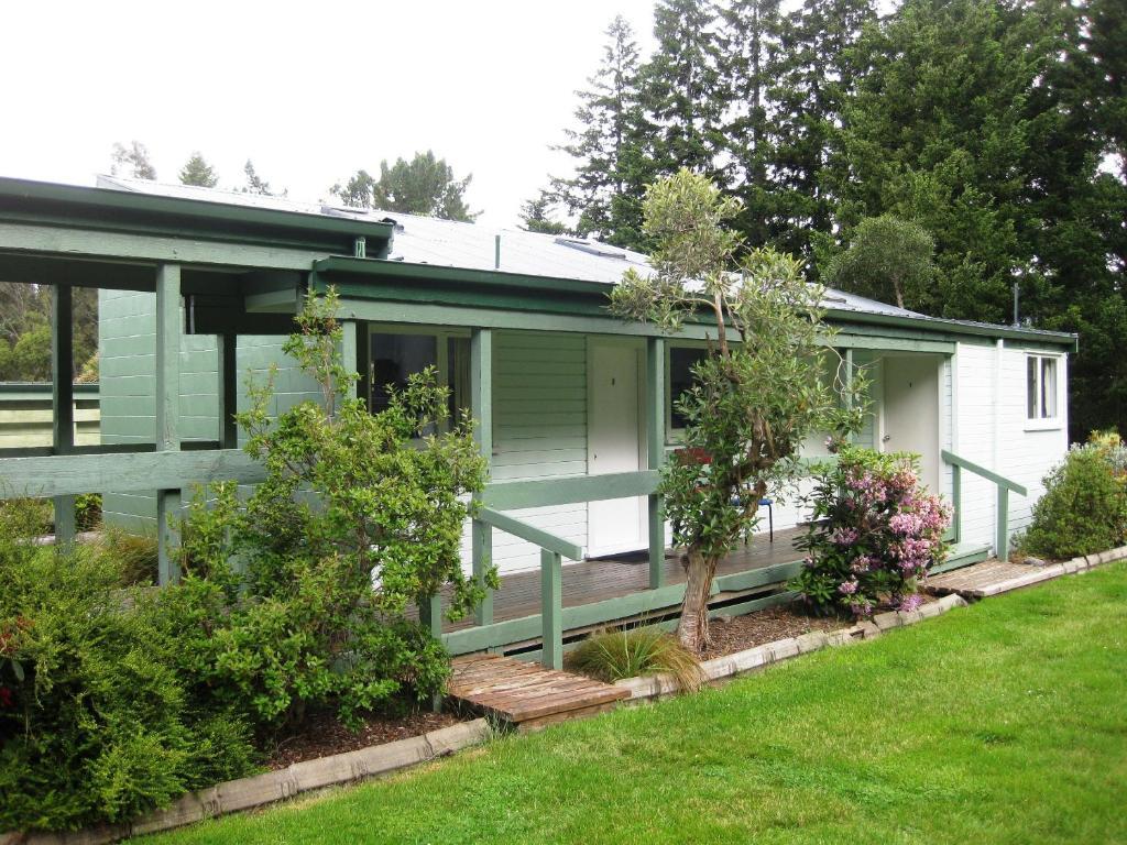 Alpine Holiday Apartments & Campground 핸머스프링스 객실 사진