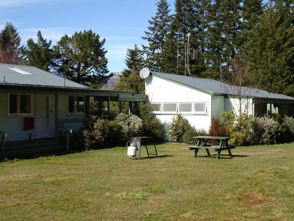 Alpine Holiday Apartments & Campground 핸머스프링스 외부 사진